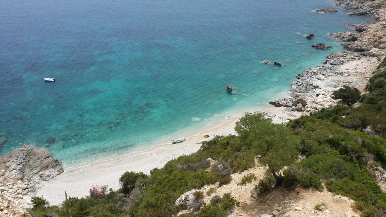 Appartamento Tra Mare E Montagna Baunei Exterior photo